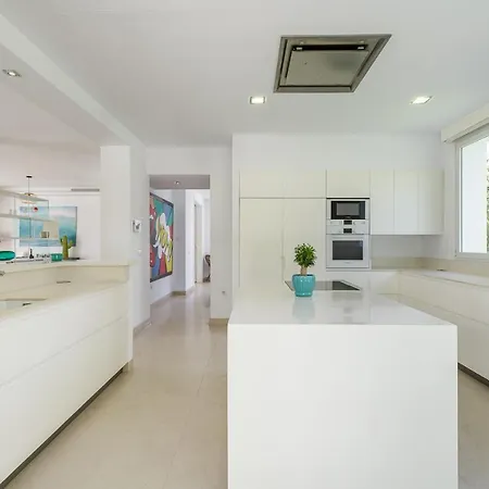 For Rent In Marbella Holiday home