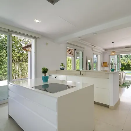 For Rent In Marbella * Estepona